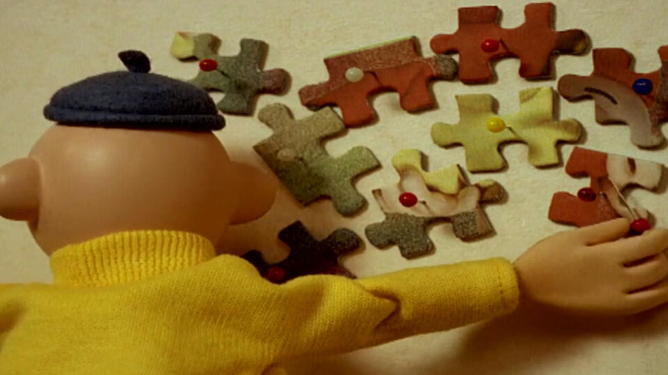 Sąsiedzi, Puzzle